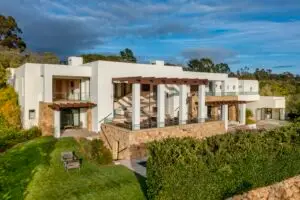 Ennisbrook Residence