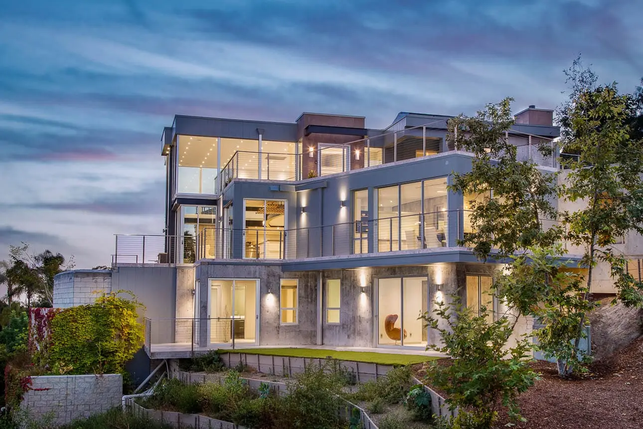 Riviera House
