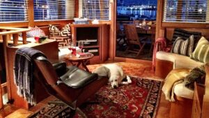 Grand Banks Motor Yacht