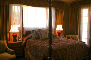 Hot Springs Estate bedroom